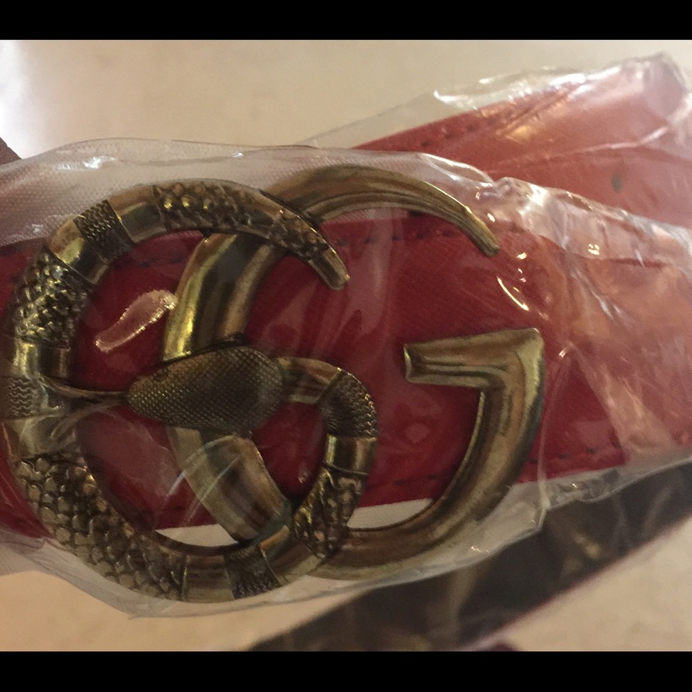 Gucci belt